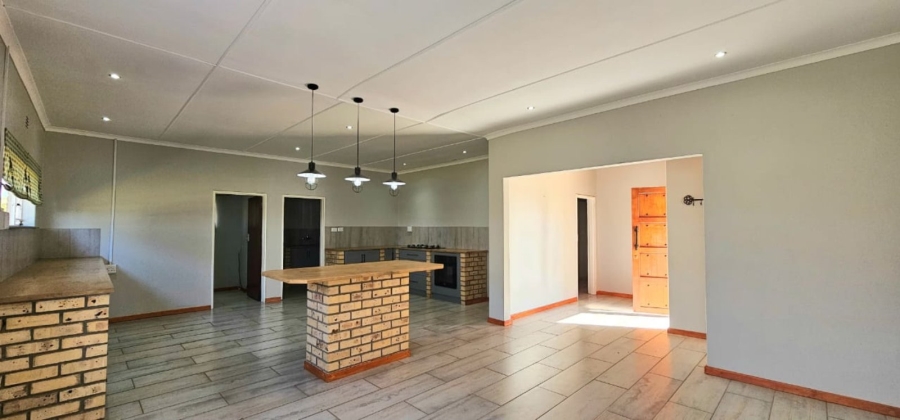 To Let commercial Property for Rent in Bloemfontein Rural Free State